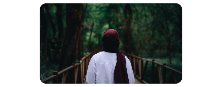 Prendre soin de ses cheveux avec le voile